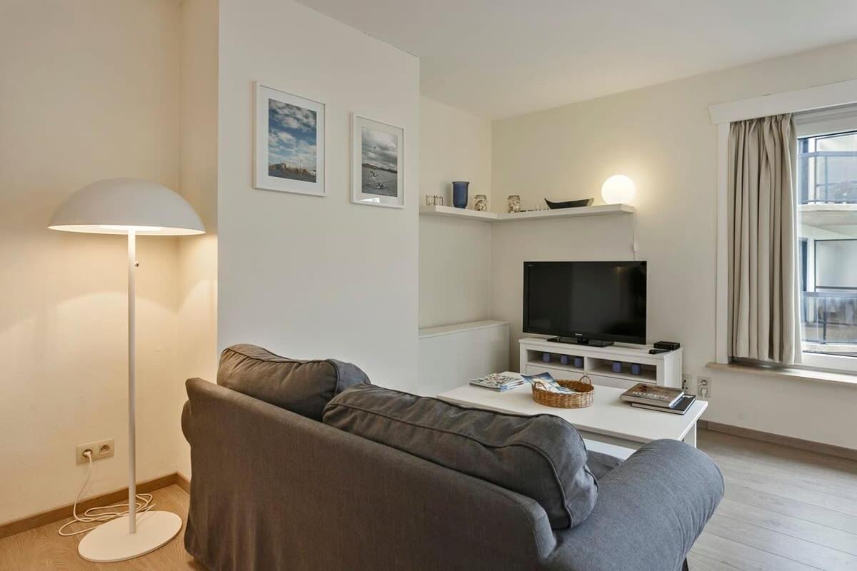 Huswell - Lovely Family Apartment 50 Meters From The Sea De Haan Exterior foto